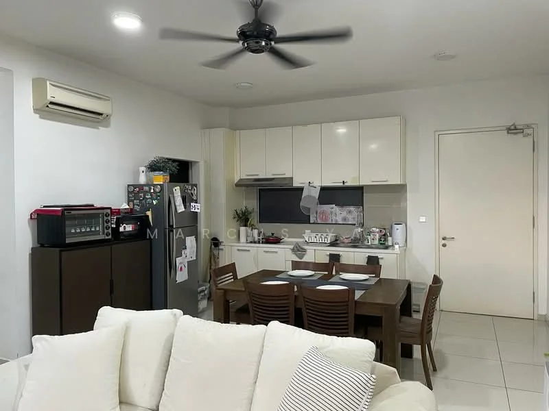 Kitchen features: white cabinetry, black countertop, stainless-steel fridge, built-in oven, microwave, 4-burner gas hob, single-bowl stainless-steel sink, chrome pull-down faucet, dining table with 4 chairs, wall-mounted split AC, tile flooring, ceiling fan with light, open shelving, decorative items on countertop; style: modern.