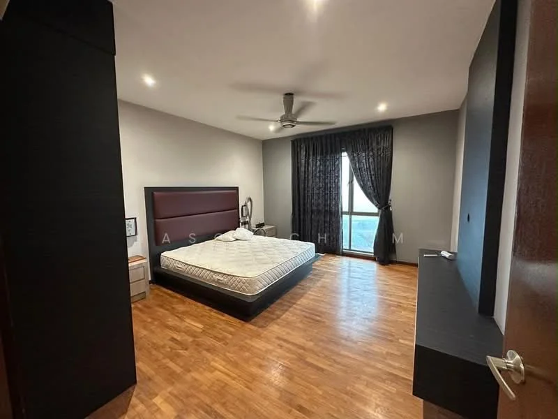 Bedroom features: queen-size bed, upholstered headboard, wooden flooring, 5-blade ceiling fan, floor-to-ceiling window, blackout curtains, decorative wall paneling, wall-mounted shelf, neutral wall color; style: modern; view: city.