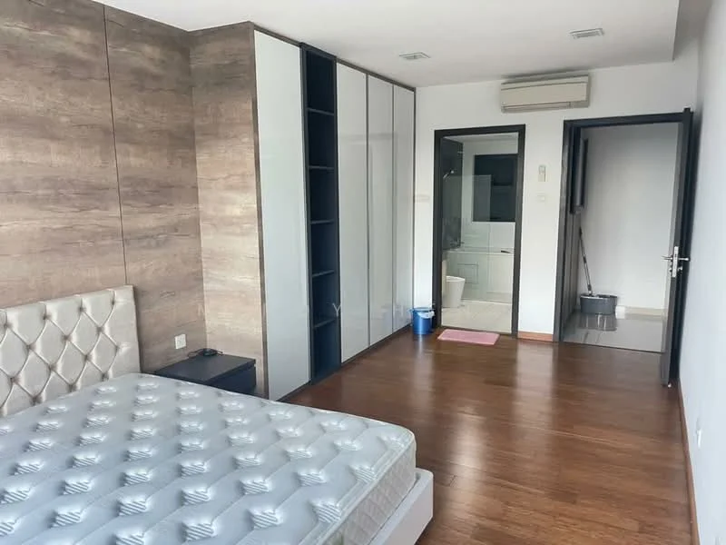 Bedroom features: queen-size bed, upholstered headboard, wood flooring, built-in wardrobe with sliding doors, wall-mounted air conditioning unit, neutral wall colour, door leading to bathroom, door leading to hallway, decorative wall paneling, window with natural light; style: modern. Bathroom features: toilet, sink, shower area, tile flooring, neutral wall tiles. Hallway features: door leading to bedroom, door leading to bathroom, neutral wall colour, light fixture.