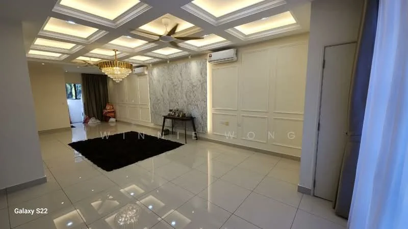 Living features: white painted walls, grey accent wall with paneling, polished ceramic tile flooring, tray ceiling with recessed lighting, 5-blade ceiling fan with light, chandelier, floor-to-ceiling windows with curtains, area rug with geometric pattern, built-in air conditioning unit, decorative wall paneling; style: modern.