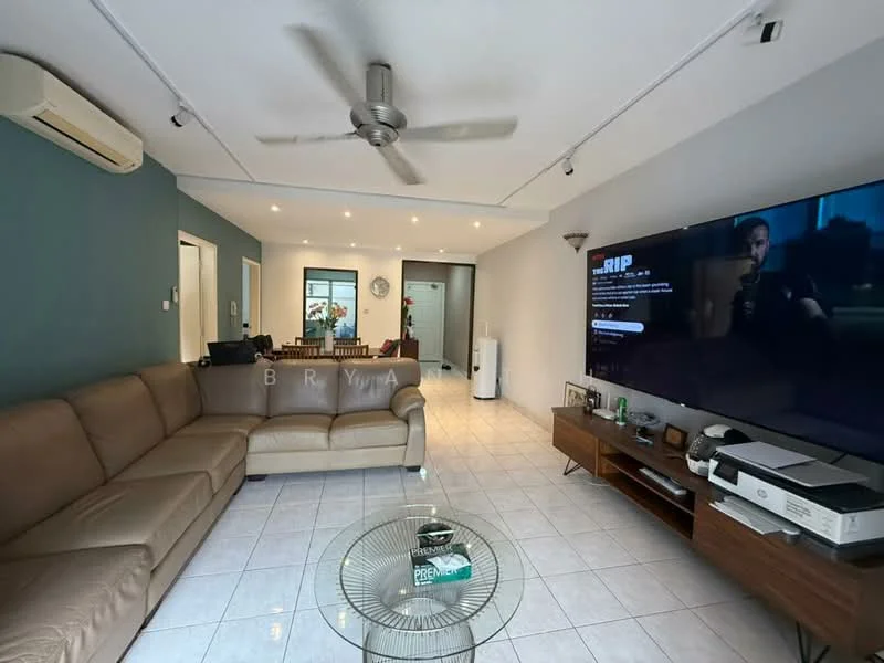 Living features: L-shape sectional sofa in beige, glass coffee table, wall-mounted TV, TV console, recessed LED downlights, 5-blade ceiling fan with light, white tiled flooring, air conditioning unit, decorative wall with teal paint, open layout to dining area; style: modern.