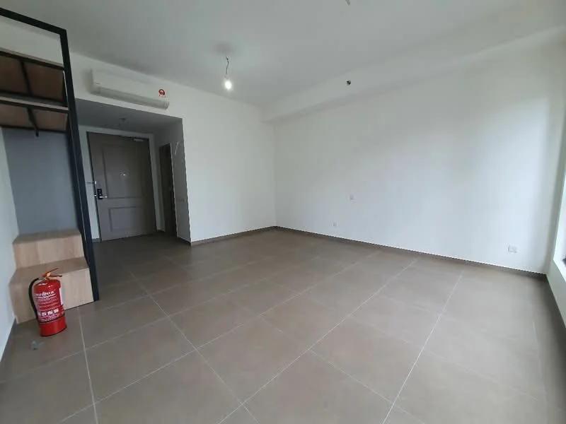 Room features: white painted walls, tile flooring, 1 wall-mounted split AC, ceiling light, fire extinguisher, door to hallway, large window, empty space; style: modern.