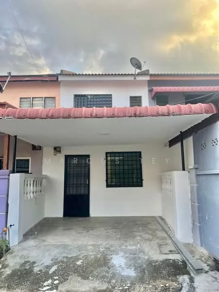 Exterior type: linked terrace house; features: red tiled roof, white painted facade, black metal grille door, single-storey, concrete driveway, front porch with railing, satellite dish on roof, window grilles, exposed concrete flooring, manicured garden area; style: modern.