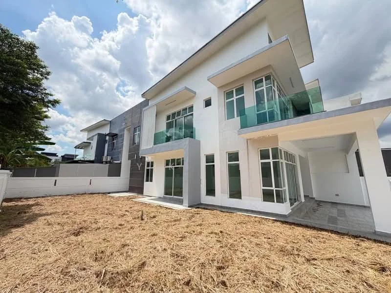 Exterior type: detached bungalow; features: white painted facade, large glass windows, balconies with glass railings, flat roof, manicured lawn area, stone-paved walkway, surrounded by greenery, two-storey structure; style: modern.