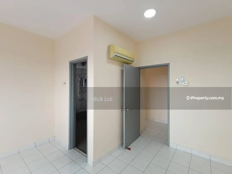 Room features: light beige painted walls, white tiled flooring, 1 wall-mounted split AC, door leading to another room, door leading to bathroom, ceiling light, neutral color scheme; style: modern.