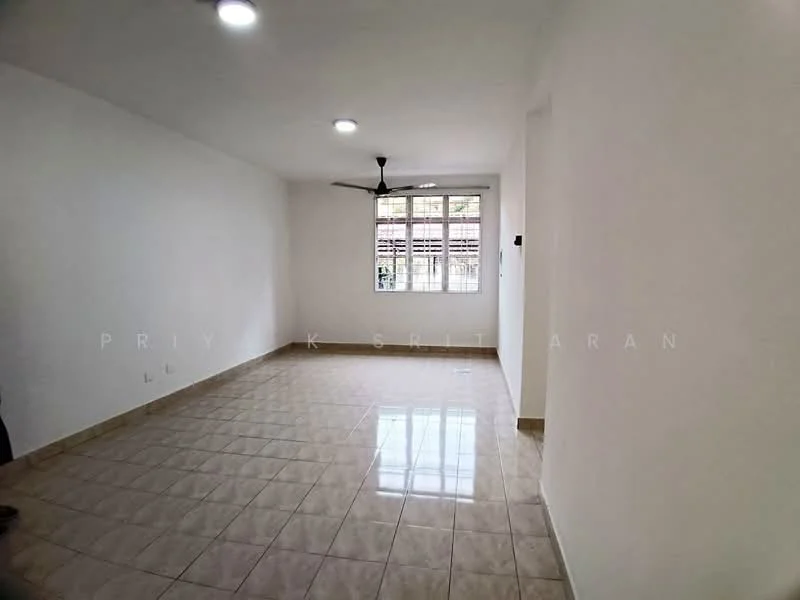 Living features: white painted walls, glossy ceramic tile flooring, 5-blade ceiling fan with light, large window with grid pattern, natural light from window, neutral color scheme, no visible furniture, smooth ceiling; style: modern.
