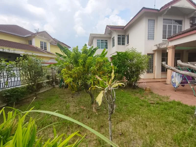 Exterior type: detached bungalow; features: manicured lawn, mature trees, landscaped garden, patio area, exterior wall with windows, sliding door, clothesline, surrounding greenery; style: modern.