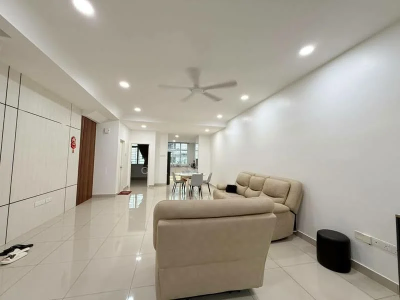 Living features: light grey fabric L-shape sectional sofa, white painted walls, recessed LED downlights, polished ceramic tile flooring, ceiling fan, black round side table, dining table with four chairs, floor-to-ceiling windows, open layout, decorative wall paneling; style: modern.