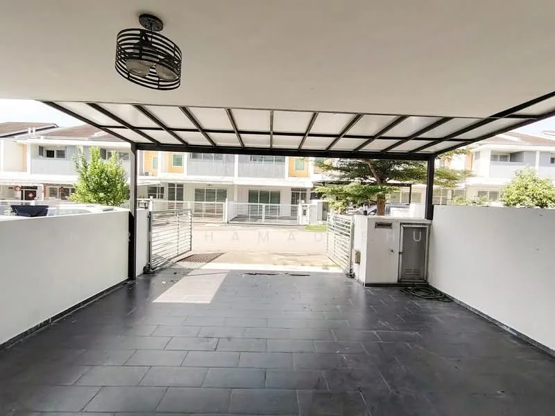 Exterior type: linked terrace house; features: covered car porch, slate tile flooring, metal roof, security gate, surrounded by greenery, driveway, fence, outdoor light fixture; style: modern.