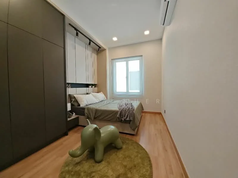 Bedroom features: queen-size bed with grey bedding, built-in wardrobe with sliding doors, wooden flooring, white painted walls, recessed downlights, floor-to-ceiling window, green area rug, decorative green elephant stool, air conditioning unit on wall; style: modern.