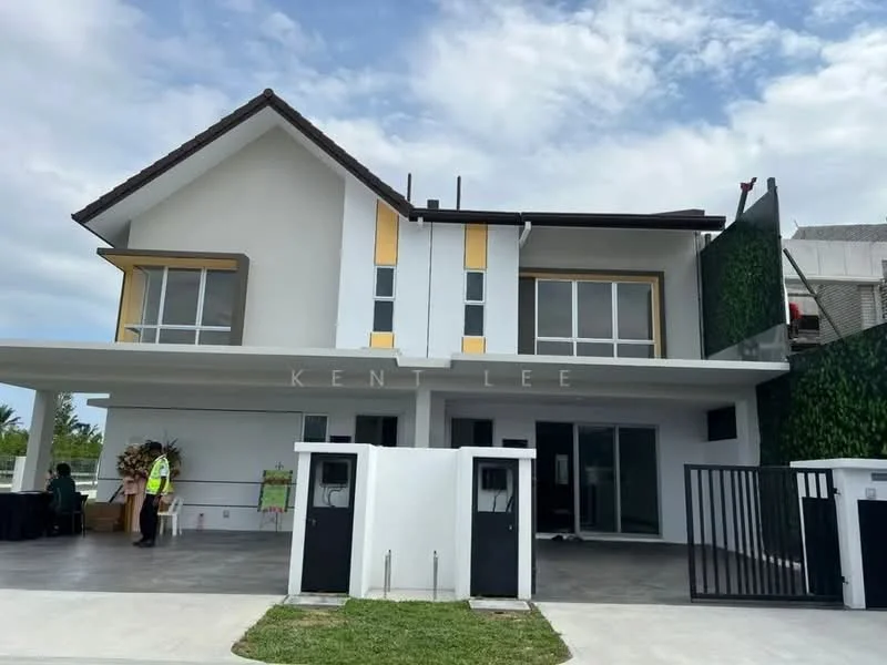 Exterior type: semi-detached house; features: white painted facade, yellow accent panels, large windows, flat roof, covered car porch, manicured lawn, glass sliding doors, modern architectural design, security gate, paved driveway; style: modern.