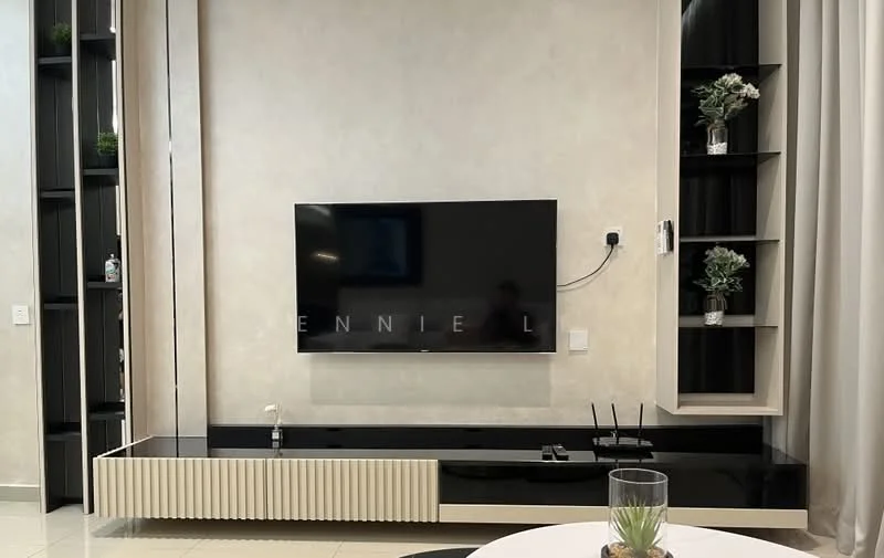 Living features: wall-mounted TV, black TV console, light-colored wall, built-in shelving units, decorative plants on shelves, white ceramic vase, glass coffee table, floor tiles, cable management system; style: modern.