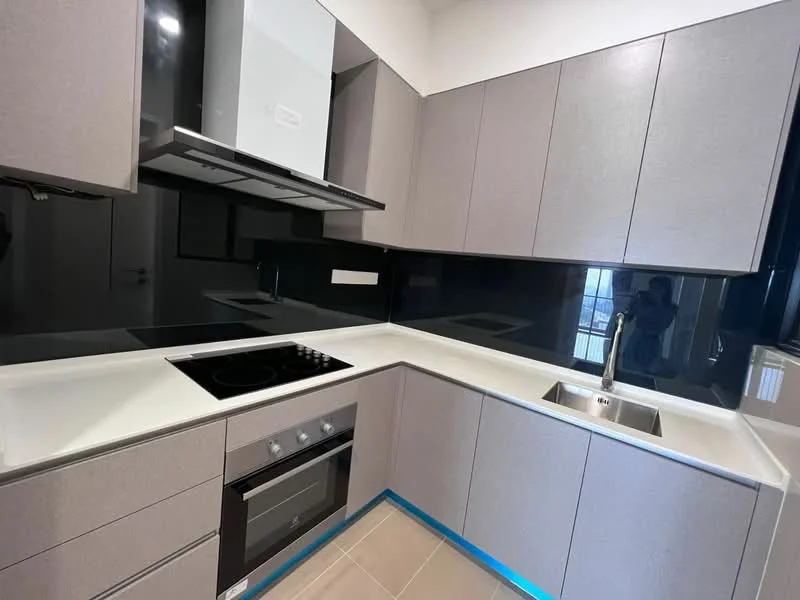 Kitchen features: grey cabinetry, white countertop, black glass backsplash, built-in oven, 4-burner induction hob, stainless-steel sink, chrome pull-down faucet, recessed downlights, tile flooring; style: modern.