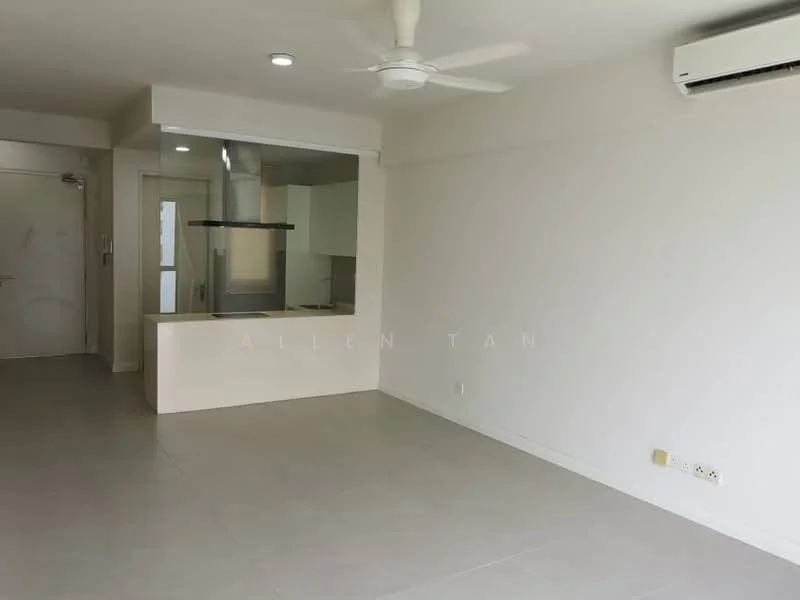 Living features: white painted walls, tile flooring, 5-blade ceiling fan with light, wall-mounted split AC, open kitchen layout, large window, neutral color scheme, recessed downlights; style: modern. Kitchen features: white cabinetry, countertop with breakfast bar, open layout to living area; style: modern.