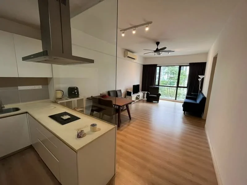 Kitchen features: white cabinetry, stainless-steel sink, chrome pull-down faucet, built-in stove, countertop with breakfast bar, tile backsplash, microwave, kitchen island; style: modern. Living features: 3-seater fabric sofa in black, coffee table, TV console, wall-mounted TV, ceiling fan with light, laminate flooring, large windows with curtains, dining table with chairs; style: modern; view: garden.