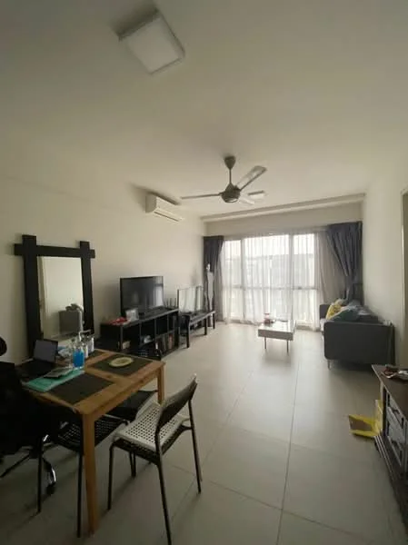 Living features: light-colored painted walls, tile flooring, 5-blade ceiling fan, recessed ceiling lights, floor-to-ceiling windows, sheer curtains, blackout curtains, TV console, wall-mounted TV, sofa, coffee table, dining table with chairs, decorative mirror, area rug; style: modern.
