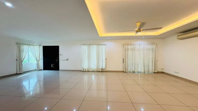 Living features: white painted walls, glossy ceramic tile flooring, tray ceiling with recessed lighting, 5-blade ceiling fan, floor-to-ceiling windows with sheer curtains, sliding glass door, air conditioning unit, neutral color scheme; style: modern; view: garden.