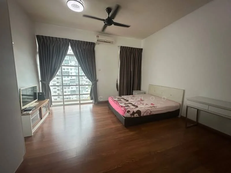 Bedroom features: queen-size bed with pink bedding, wooden flooring, floor-to-ceiling windows, blackout curtains, wall-mounted TV, TV console, ceiling fan, air conditioning unit, study desk, white bedside table; style: modern; view: city.