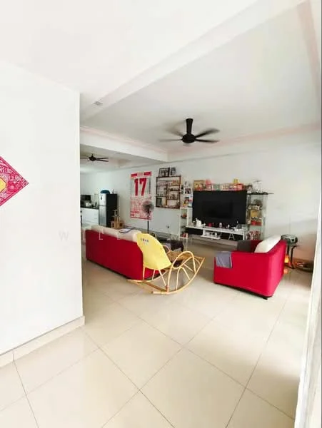 Living features: white painted walls, tray ceiling, floor tiles, 5-blade ceiling fan, red fabric sofa, rocking chair, TV console, wall-mounted TV, decorative shelves, framed artwork, area rug, coffee table; style: modern.