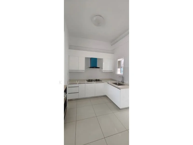 Kitchen features: white cabinetry, stainless-steel sink, chrome pull-down faucet, 4-burner gas hob, built-in oven, white tiled backsplash, light-colored countertop, large window for natural light, recessed ceiling lights, ceramic tile flooring; style: modern.