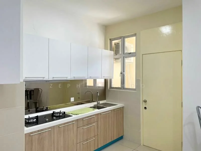 Kitchen features: white upper cabinets, wooden lower cabinets, stainless-steel sink, chrome pull-down faucet, 2-burner gas hob, white tiled backsplash, light-colored walls, window with grid pattern, door to adjacent room; style: modern.