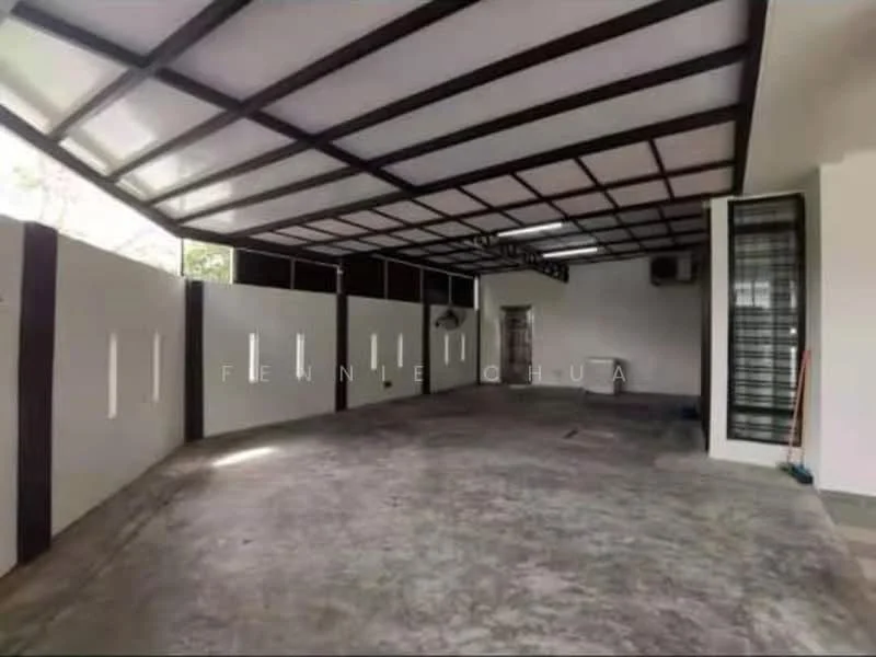 Exterior type: car porch; features: flat roof with exposed beams, concrete flooring, white painted walls, two-tone wall design, wall-mounted air conditioning unit, large windows with black frames, open space layout, natural light from overhead, no visible landscaping; style: modern.