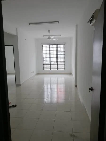 Room features: white painted walls, tile flooring, ceiling fan, large windows with horizontal grilles, natural light, neutral color scheme, no visible furniture, open space layout; style: minimalist.