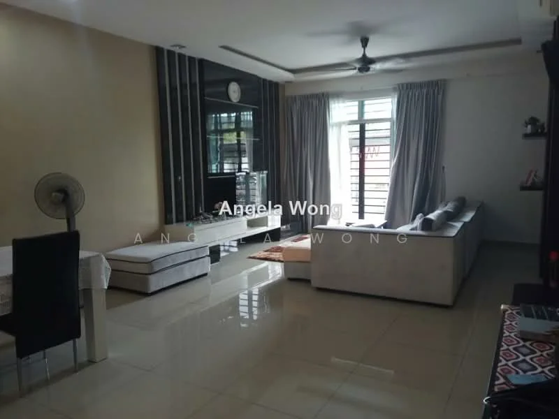 Living features: cream painted walls, glossy tile flooring, 5-blade ceiling fan, large windows with sheer curtains, L-shape sectional sofa in light grey, coffee table, TV console, wall-mounted TV, decorative wall panel, area rug, decorative mirror, wall clock; style: modern.