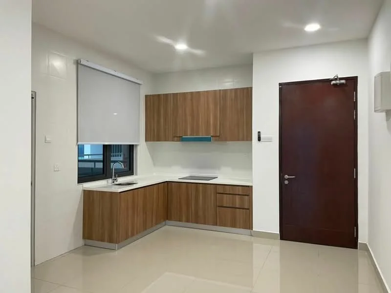 Kitchen features: L-shaped kitchen layout, white quartz countertop, wood cabinetry with flat-panel design, single-bowl stainless-steel sink, chrome pull-down faucet, built-in cooktop, wall-mounted extractor hood, tile backsplash, recessed LED downlights, sliding window, cream tiled flooring, white painted walls; style: modern.