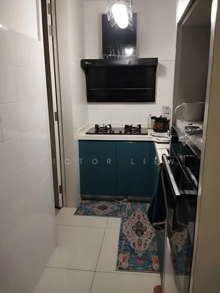 Kitchen features: white tiled walls, blue cabinetry, black range hood, 4-burner gas hob, stainless-steel sink, countertop with backsplash, recessed lighting, floor tiles, decorative area rug; style: modern.
