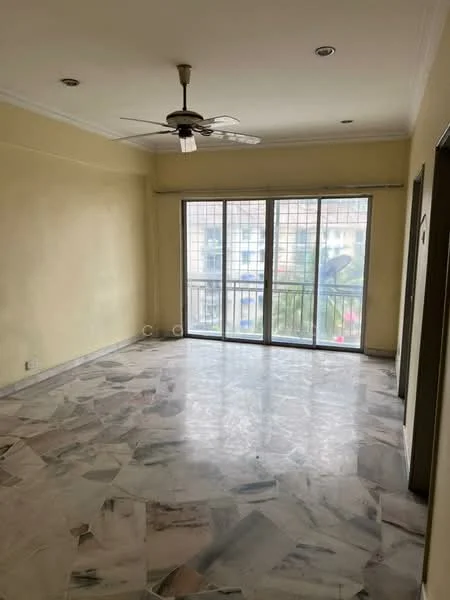 Living features: marble flooring, cream painted walls, 5-blade ceiling fan, floor-to-ceiling windows, sliding glass door, balcony access, crown moulding, natural light; view: garden.