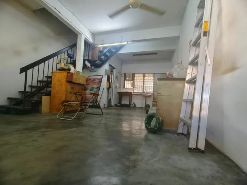Room features: concrete flooring, white painted walls, ceiling fan, wooden staircase, wooden furniture, metal ladder, window with bars, open space layout; style: minimalist.