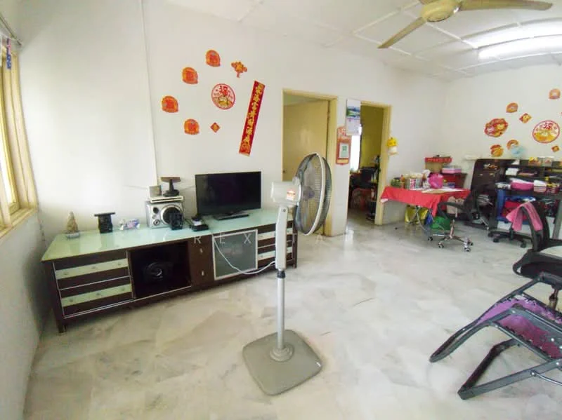 Living features: marble flooring, white painted walls, ceiling fan, wall-mounted TV, wooden TV console with drawers, standing fan, decorative wall hangings, open space layout, multiple seating areas, table with chairs.