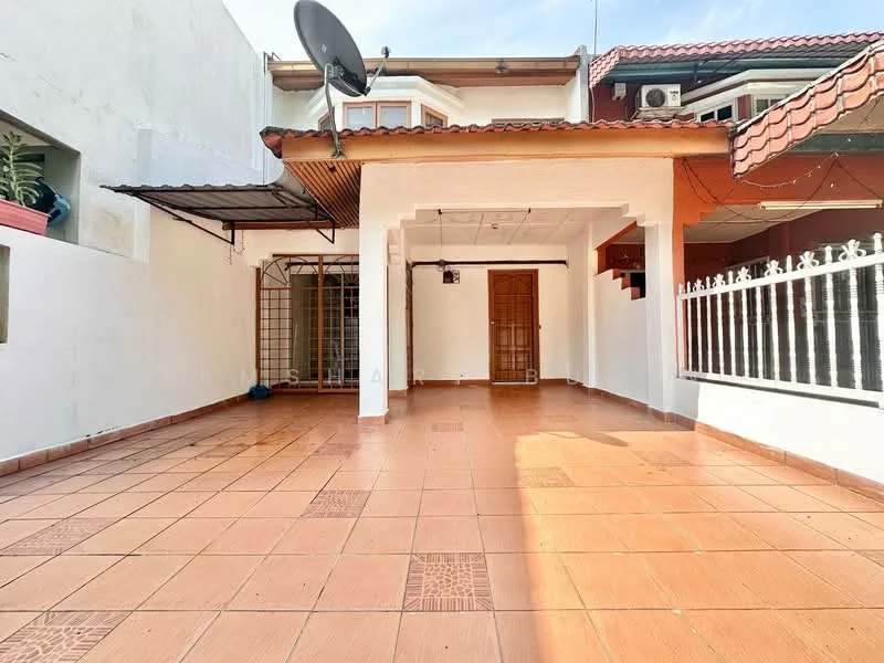 Exterior type: linked terrace house; features: terracotta tile flooring, white painted walls, roof overhang, satellite dish, wooden door, metal railing, outdoor space, windows with grills, exposed brick wall, paved walkway; style: modern.