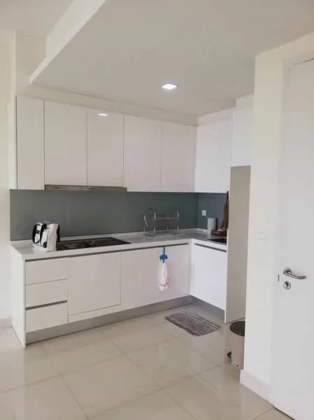 Kitchen features: white cabinetry, grey backsplash, black cooktop, stainless-steel sink, chrome faucet, built-in oven, counter space, tile flooring, recessed downlights, kitchen towel hanging, kitchen rug, trash bin; style: modern.