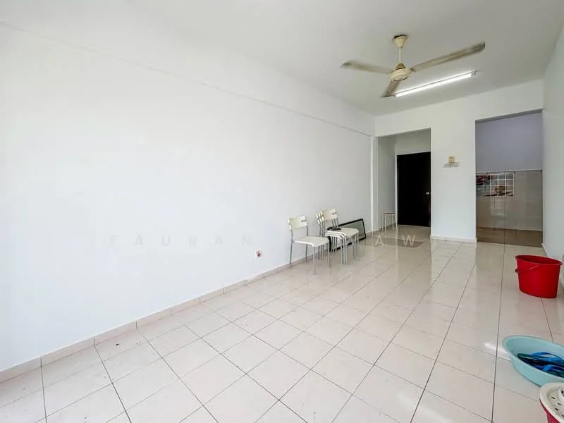 Living features: white painted walls, glossy ceramic tile flooring, ceiling fan, three white chairs, red plastic bucket, open layout, natural light from windows, neutral color scheme; style: minimalist. Room features: white painted walls, glossy ceramic tile flooring.
