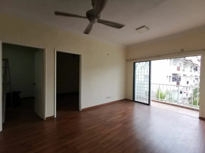 Living features: laminate flooring, white painted walls, 5-blade ceiling fan, sliding glass door, balcony access, natural light from balcony, window with view, doorway to adjacent rooms; view: city.