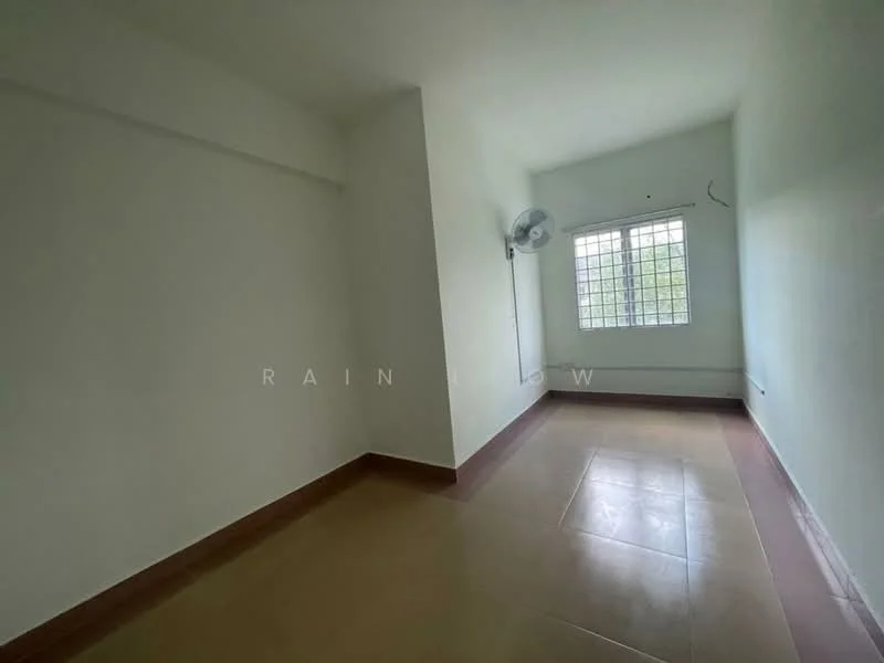 Room features: white painted walls, tile flooring, window with grid pattern, ceiling fan, corner space, natural light from window, baseboard, neutral color scheme; style: minimalist; view: garden.