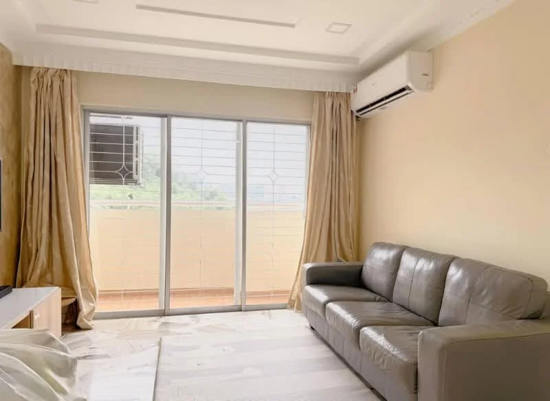 Living features: grey leather sofa, floor-to-ceiling windows, sheer curtains, wall-mounted split AC, light-colored painted walls, recessed ceiling lights, area rug, TV console; style: modern.