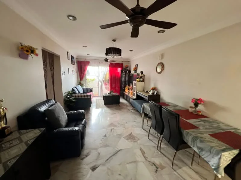 Living features: marble tile flooring, white painted walls, 5-blade ceiling fan with light, sofa in black leather, checkered fabric throw pillows, coffee table, TV console, wall-mounted TV, decorative wall clock, curtains in red, area rug, dining table with six black chairs, decorative flowers on dining table; style: modern; view: garden.