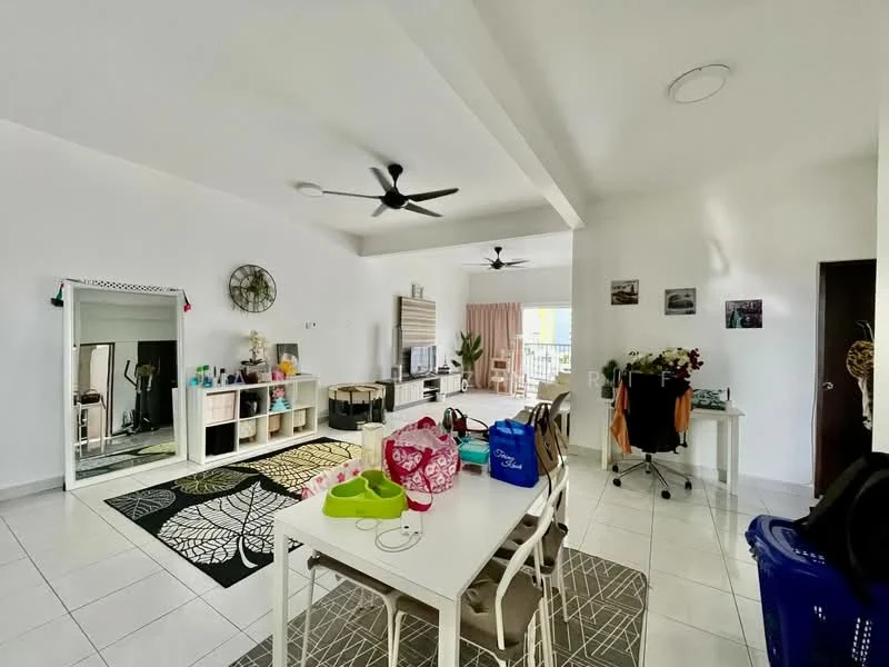 Living features: white painted walls, sliding glass door, floor-to-ceiling mirror, 5-blade ceiling fan with light, recessed downlights, ceramic tile flooring, area rug with geometric pattern, TV console, entertainment unit, decorative plants, dining table with chairs, decorative wall art, open shelving unit; style: modern; view: garden.