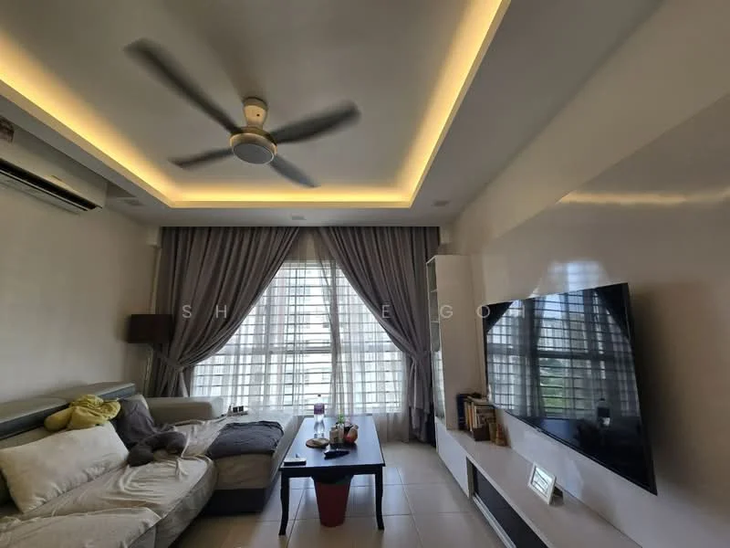 Living features: 5-blade ceiling fan with integrated LED light, recessed lighting, white painted walls, light-colored sofa, coffee table, wall-mounted TV, TV console, floor-to-ceiling windows with sheer curtains, decorative throw pillows, area rug, cushioned armchair; style: modern.