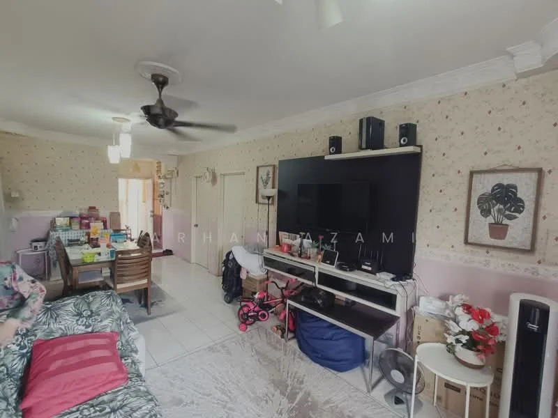 Living features: 3-blade ceiling fan, wall-mounted TV, TV console, sofa with floral pattern, coffee table, dining table with chairs, decorative wall art, built-in cabinets, white tiled flooring, pink painted walls with floral wallpaper, recessed lighting, air conditioning unit; style: traditional.