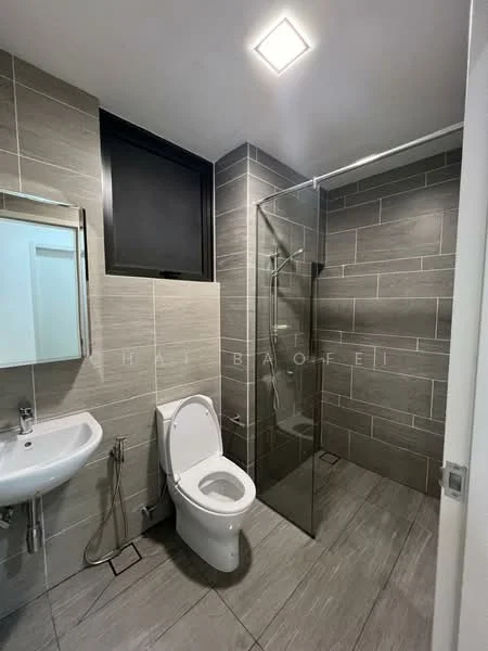 Bathroom features: grey tiled walls, grey tiled flooring, walk-in shower with glass enclosure, rain shower head, handheld shower, single-sink vanity with mirror, one-piece toilet, chrome basin mixer, recessed ceiling light; style: modern.
