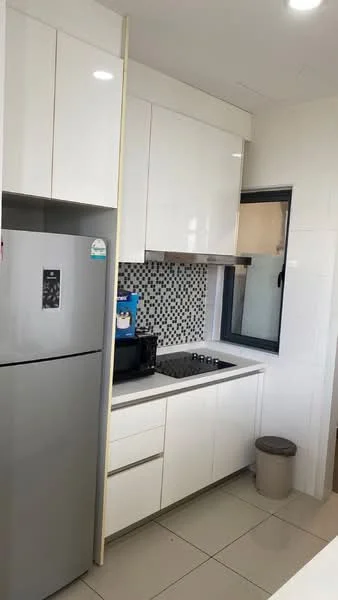 Kitchen features: white high-gloss cabinetry, grey stainless-steel fridge, black built-in gas hob, black countertop, white tiled backsplash with mosaic pattern, single-bowl stainless-steel sink, chrome pull-down faucet, under-cabinet lighting, grey trash bin, window with black frame; style: modern.