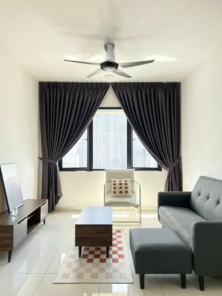 Living features: 3-seater fabric sofa in grey, coffee table, TV console, wall-mounted TV, area rug with geometric pattern, 5-blade ceiling fan, floor-to-ceiling windows, blackout curtains, light-coloured walls, glossy tile flooring; style: modern; view: city.