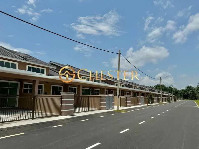 Exterior type: linked terrace house; features: two-storey linked terrace houses, cream painted facade, pitched tile roof, manicured lawn, paved driveway, street lighting, surrounded by greenery, sidewalk along the road; style: modern.