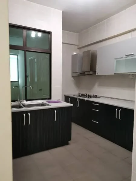 Kitchen features: double-bowl stainless-steel sink, chrome pull-down faucet, granite countertop, white upper cabinets, dark wood lower cabinets, built-in oven, 4-burner gas hob, exhaust hood, tile backsplash, grey tile flooring, window with view, recessed downlights; style: modern.