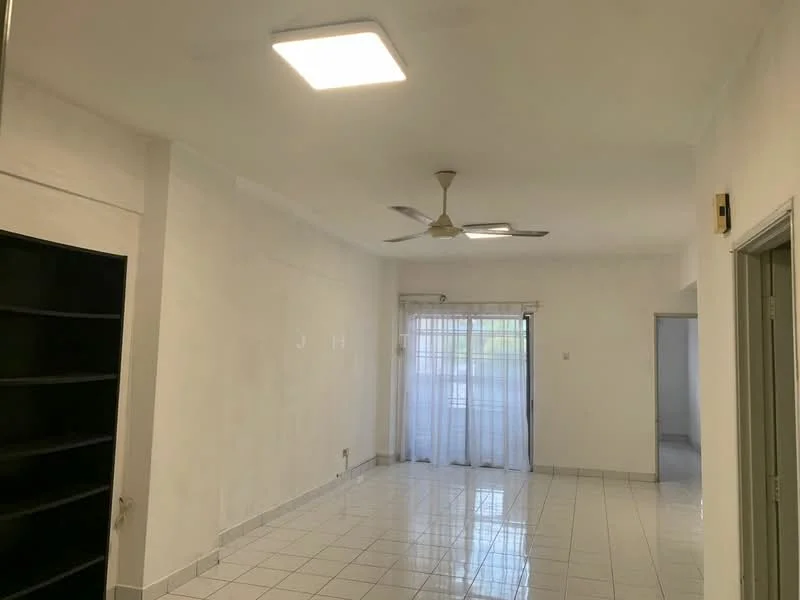 Living features: white painted walls, glossy white tile flooring, 5-blade ceiling fan with light, large window with sheer curtains, built-in shelving unit, recessed ceiling lights; style: modern.