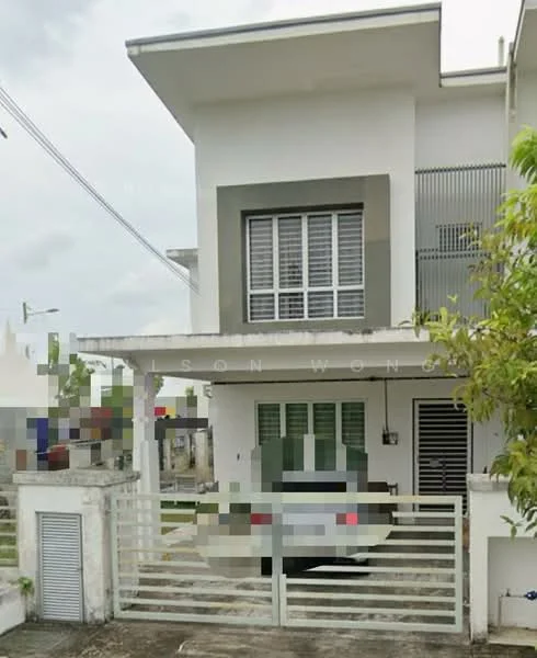 Exterior type: semi-detached house; features: white painted facade, grey accent wall, flat roof, single-storey, manicured lawn, car porch with awning, sliding gate, front garden with shrubs, window grilles, driveway with interlocking pavers; style: modern.
